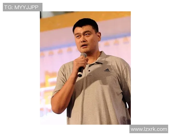 姚明在国际舞台上用中文交流展现中国文化魅力与自信 姚明在国际舞台上用中文交流展现中国文化魅力与自信