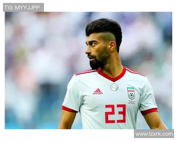 足球明星冲天辫高清图片展示展现运动魅力与时尚风采的完美结合