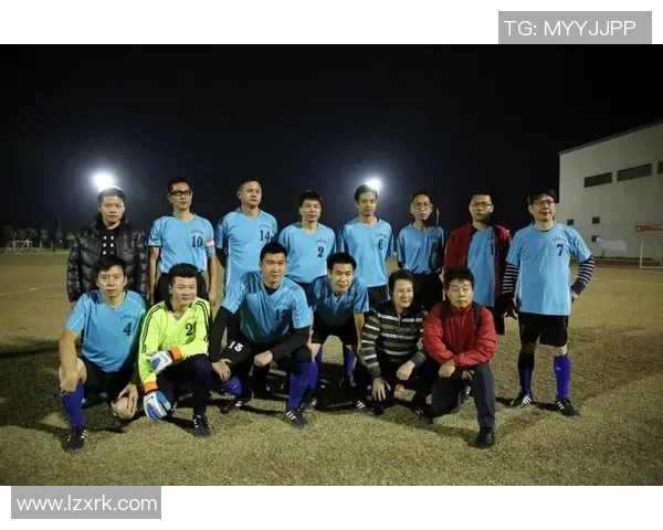 当足球明星邂逅智慧老师的成长之旅 当足球明星邂逅智慧老师的成长之旅